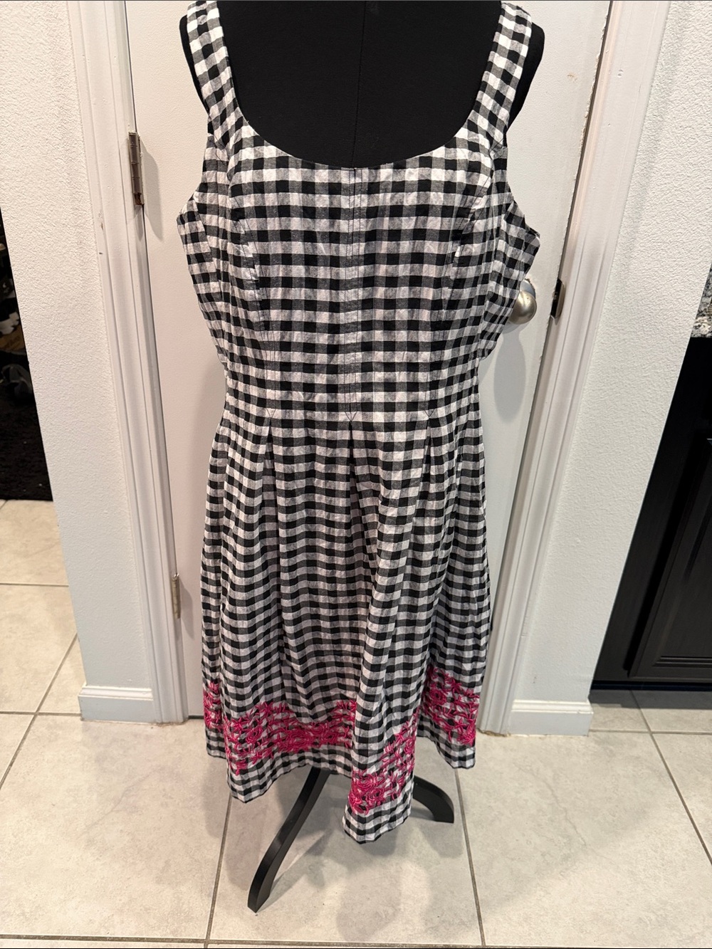 Nine West - Black & White Gingham Sundress with Pink Embroidered Hem - Size 16